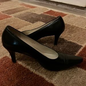 Ralph Lauren Black Calf Lucinda Pumps